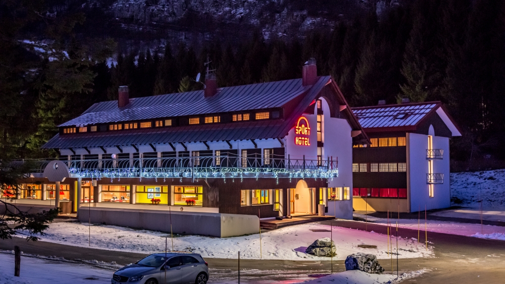 SPORTHOTEL DI PIANCAVALLO